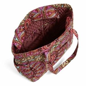 Vera Bradley Bags - Vera Bradley Get Carried Away travel Tote Bag Vera Bradley Bags - Vera Bradley Get Carried Away travel Tote Bag